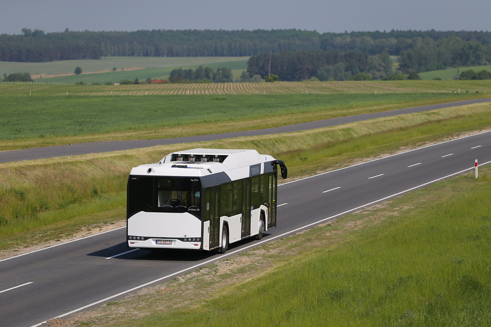 Novinky Od Solarisu! Autobus Na CNG A Hybrid | Československý Dopravák