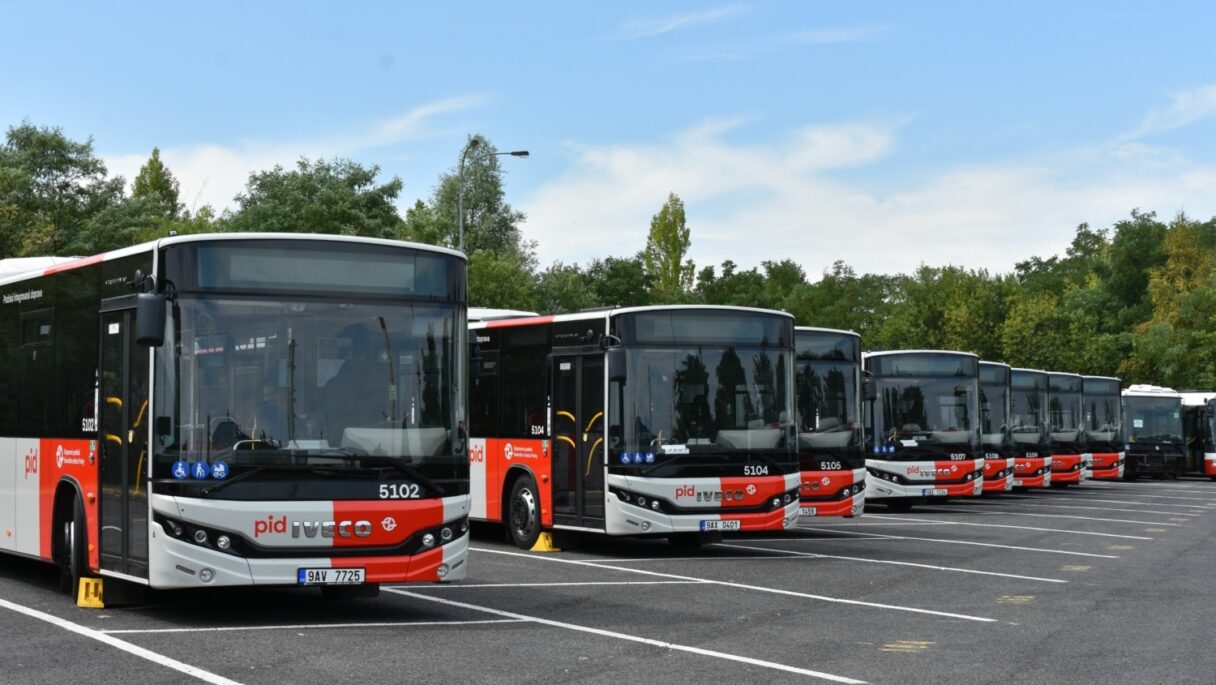 Penále za dodávku autobusů Iveco Streetway pro Prahu přesáhlo 79 mil. Kč