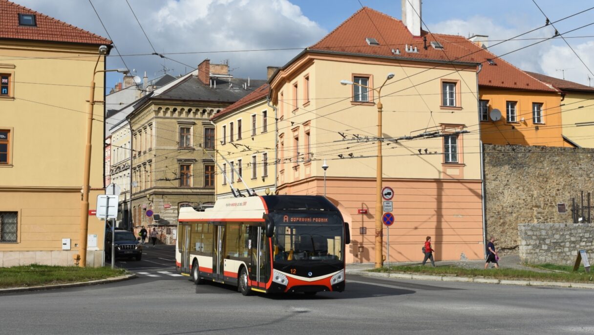 Soutěž na trolejbusy v Jihlavě vyhrála Bozankaya. Dopravce ji zrušil